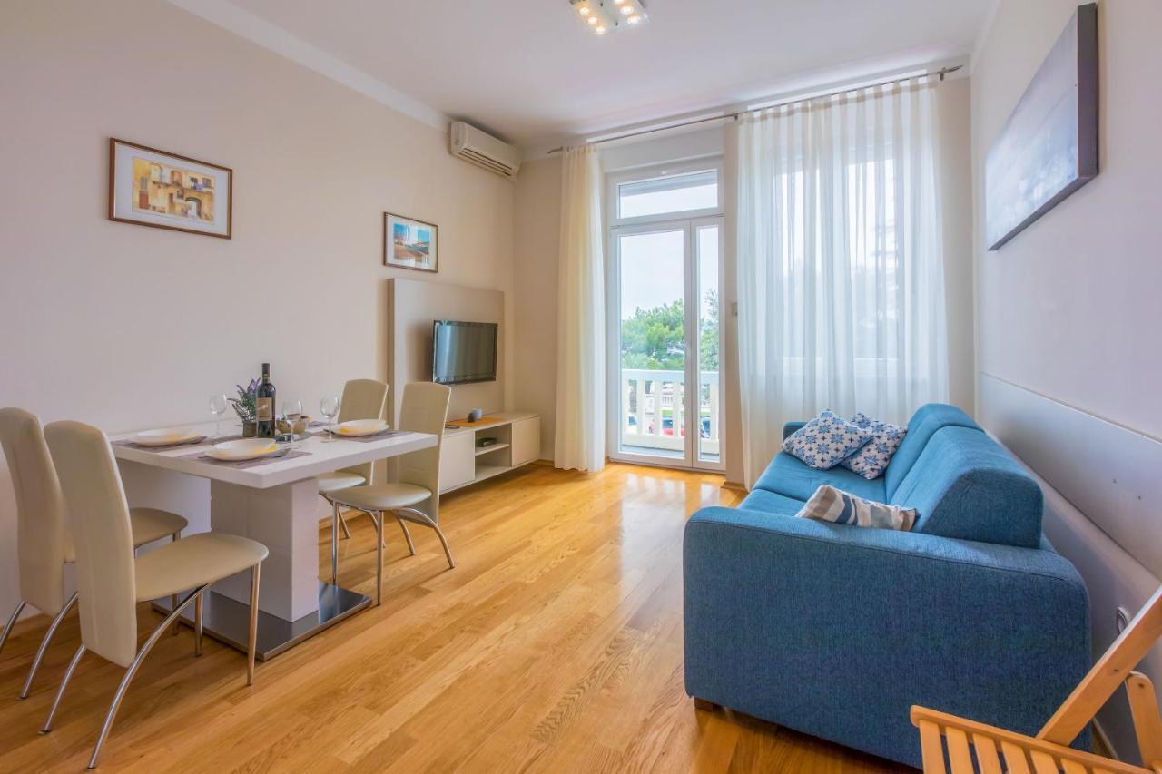 Apartment Laura Crikvenica Εξωτερικό φωτογραφία